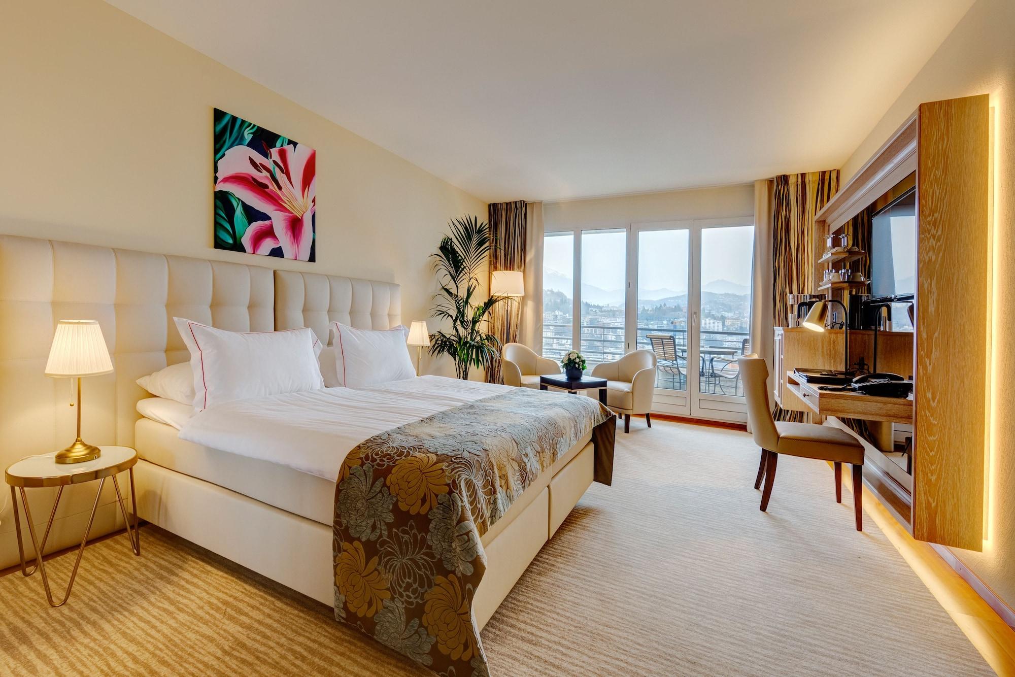 Suitenhotel Parco Paradiso Εξωτερικό φωτογραφία